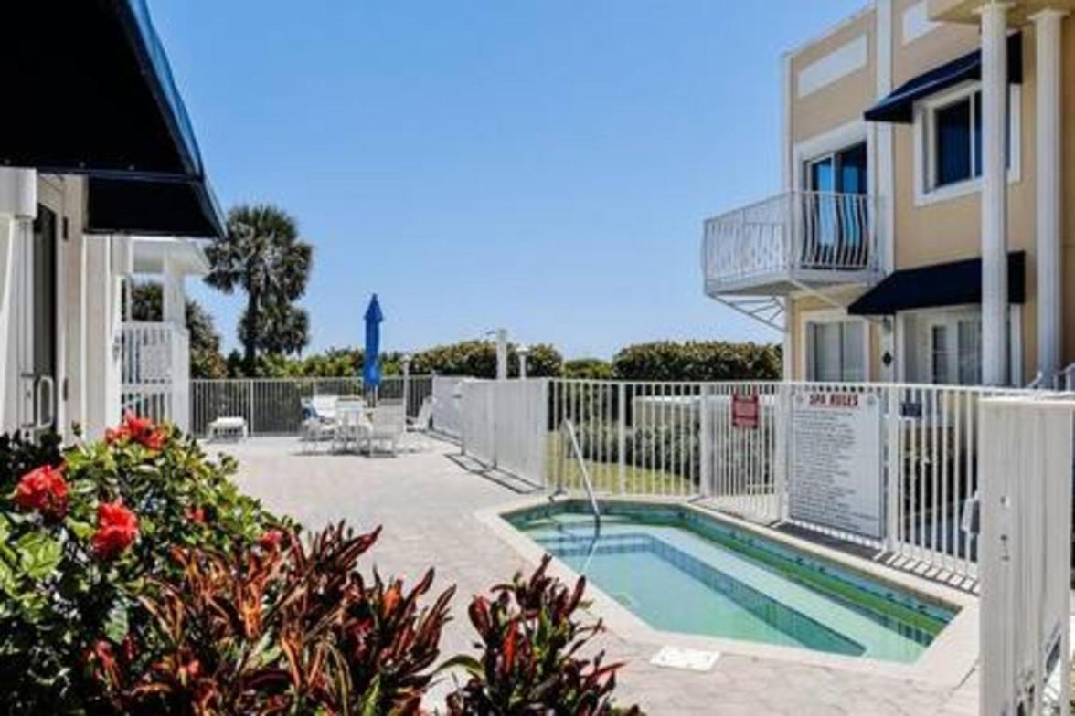 Patio Condo Poolside Cape Canaveral Exterior foto